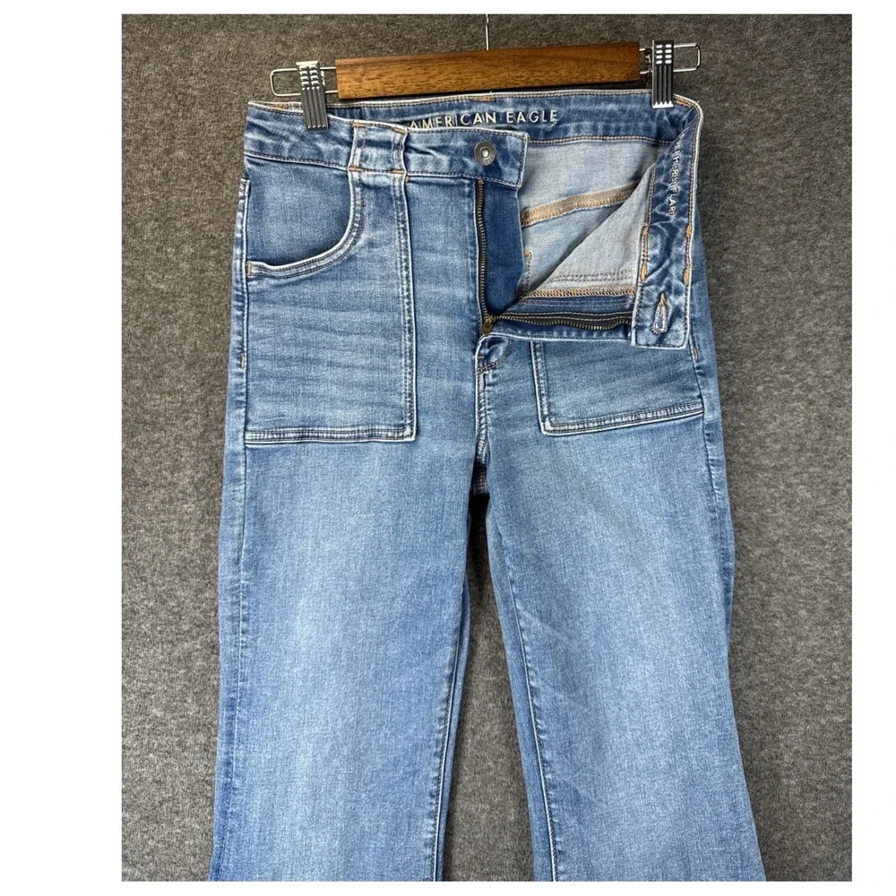 American Eagle Super Hi-Rise Flare Women 6 Blue Patch Pocket Jeans Night Out